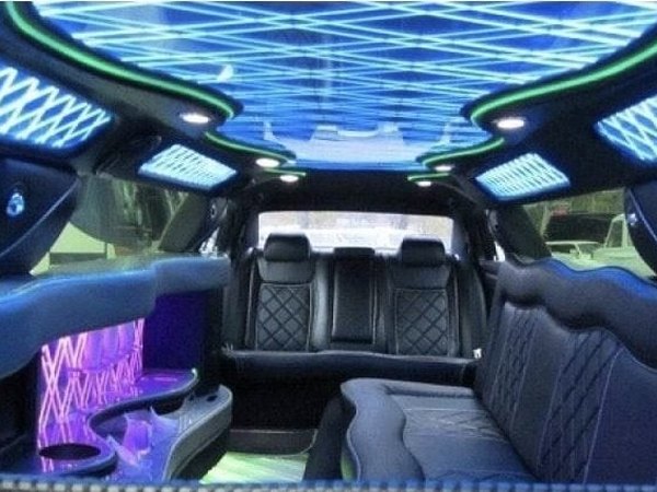 Chrysler 300 Stretch Limousine interior with LED ceiling and bar — Ballantyne Limousine, Charlotte NC