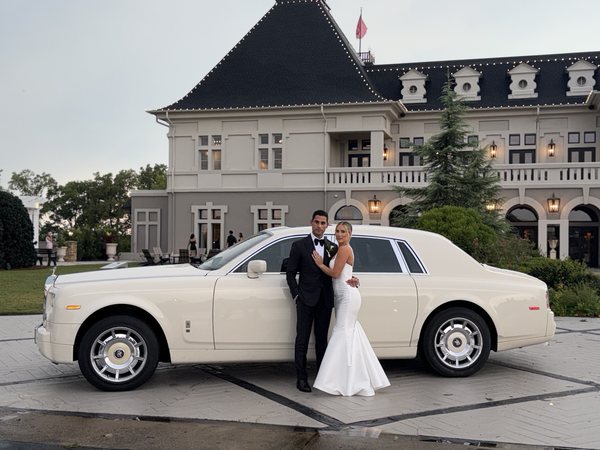 Rolls-Royce Phantom — Ballantyne Limousine chauffeured fleet, Charlotte NC