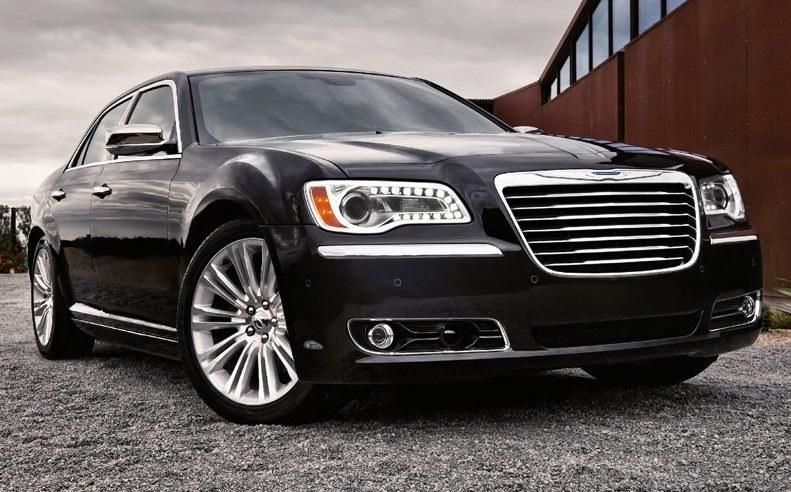 Airport Transfers — CLT & Beyond — Ballantyne Limousine, photo 3 of 7