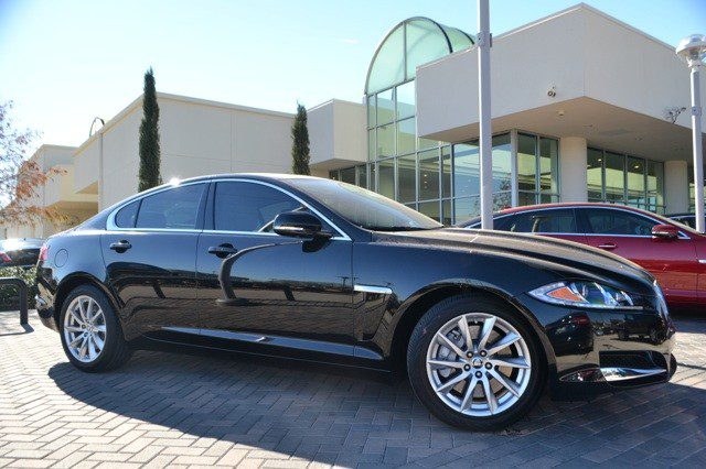 Airport Transfers — CLT & Beyond — Ballantyne Limousine, photo 4 of 7