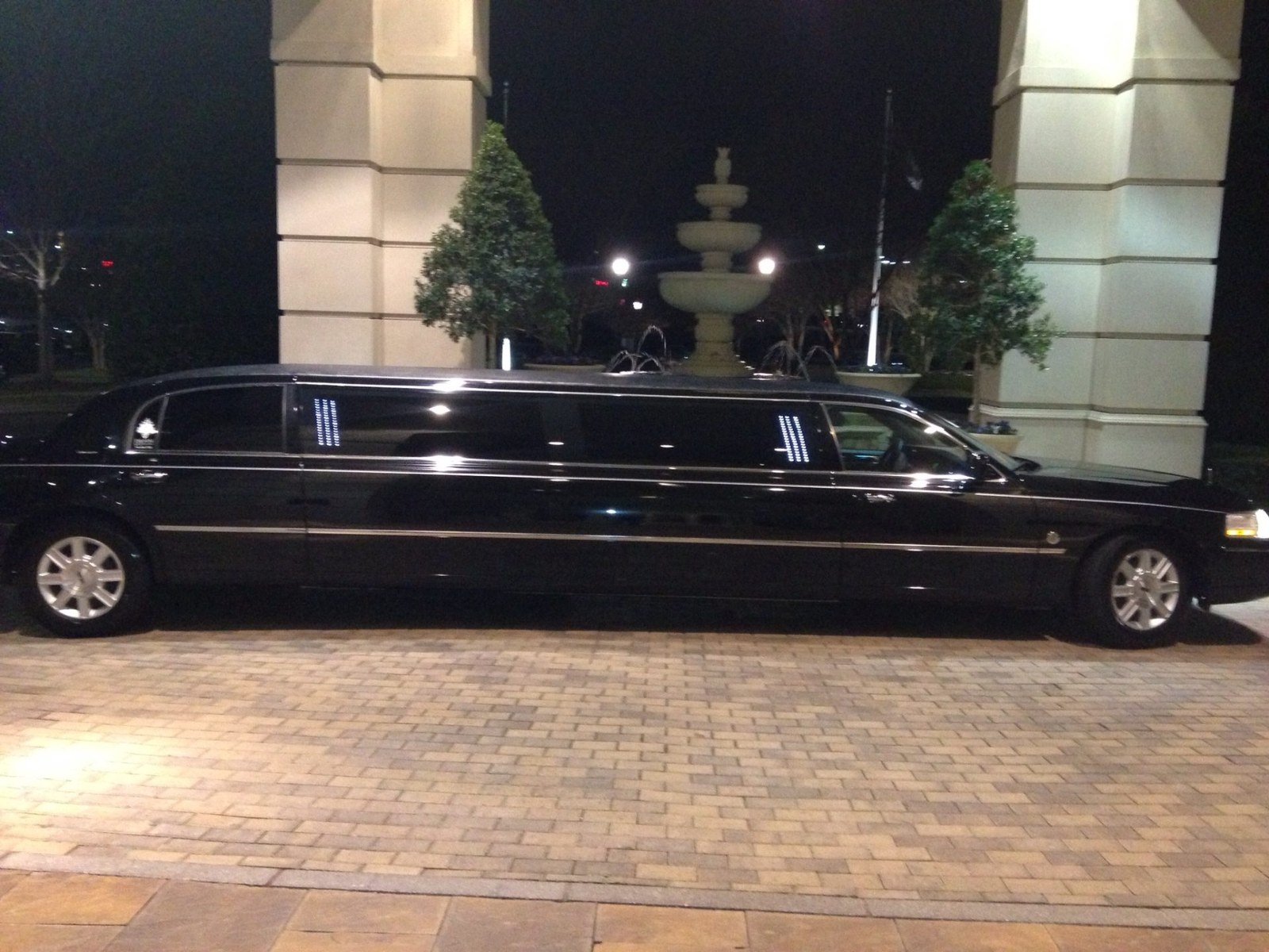 Wedding Limousine Service — Ballantyne Limousine, photo 4 of 12