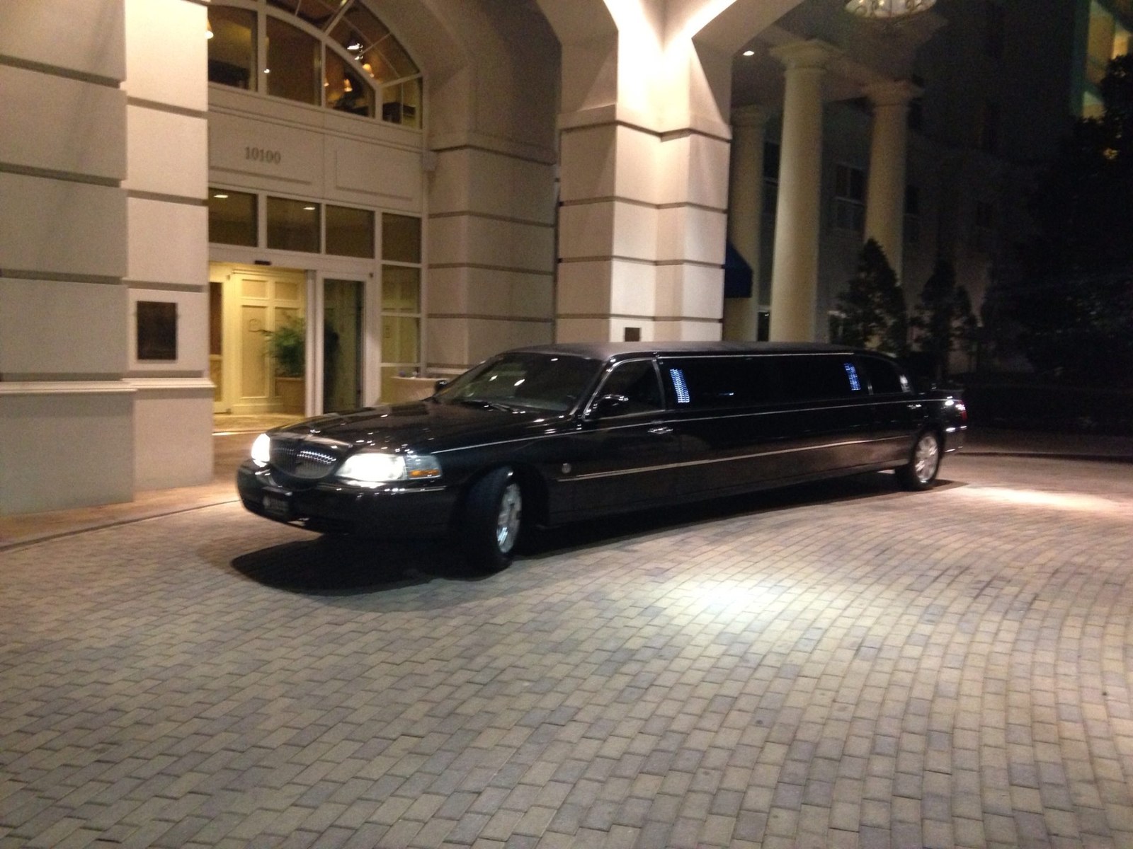 Wedding Limousine Service — Ballantyne Limousine, photo 6 of 12