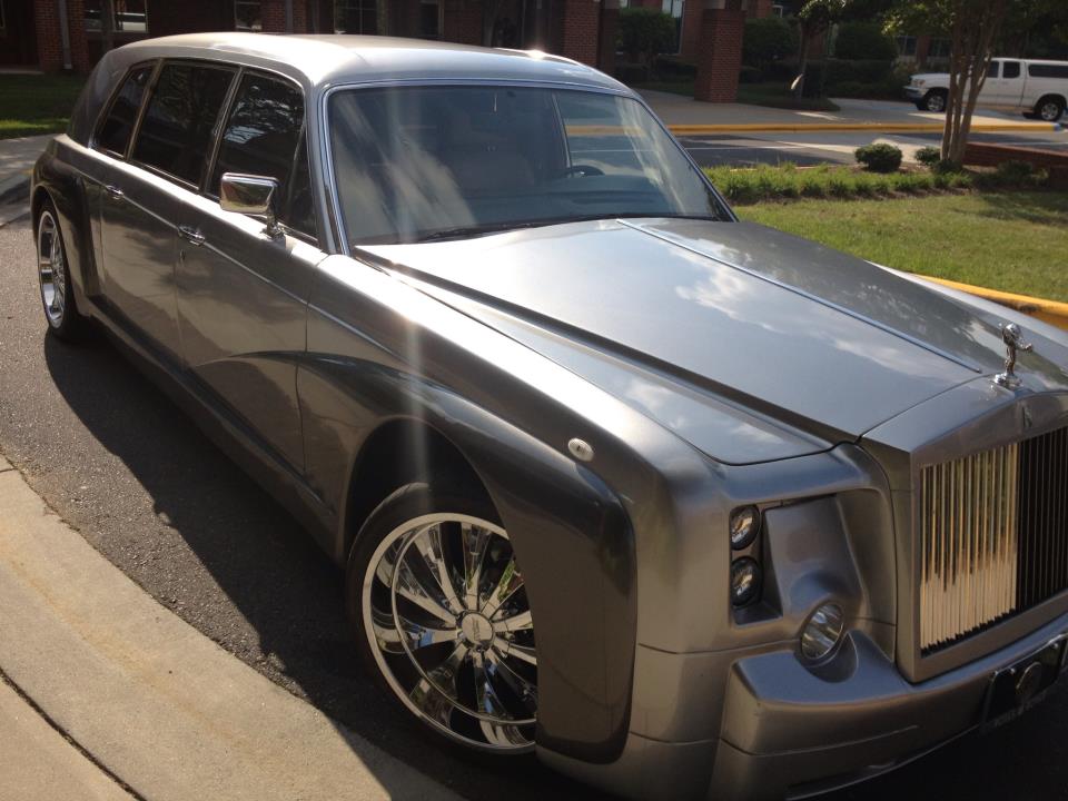 Charlotte luxury cars  Ballantyne Limousine