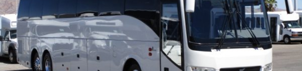 2016-volvo-9700-luxury-highway-coach-c74049-1-600x450 - Ballantyne